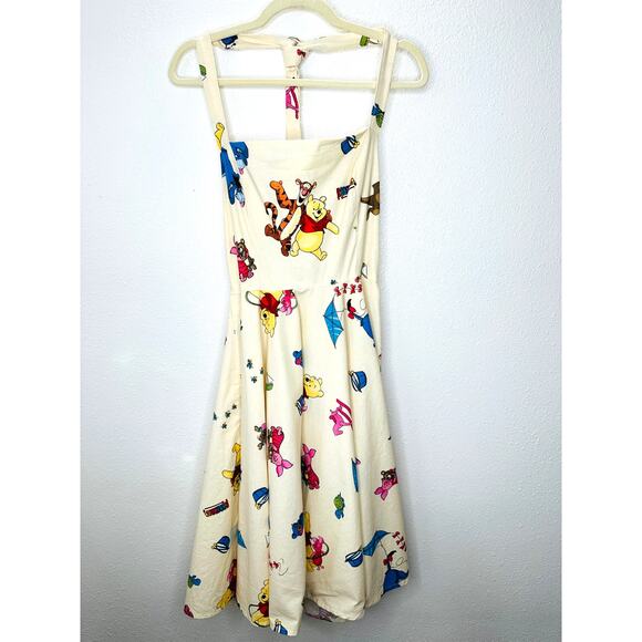 Vintage Cream Winnie The Poo Print Apron Dress Small - Picture 1 of 11